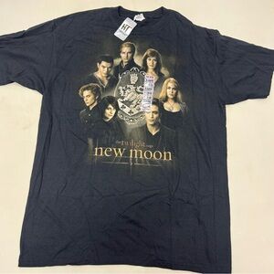 NWT VTG Twilight Saga New Moon Movie Promo  Shirt Size XL  Hot Topic  Vampire